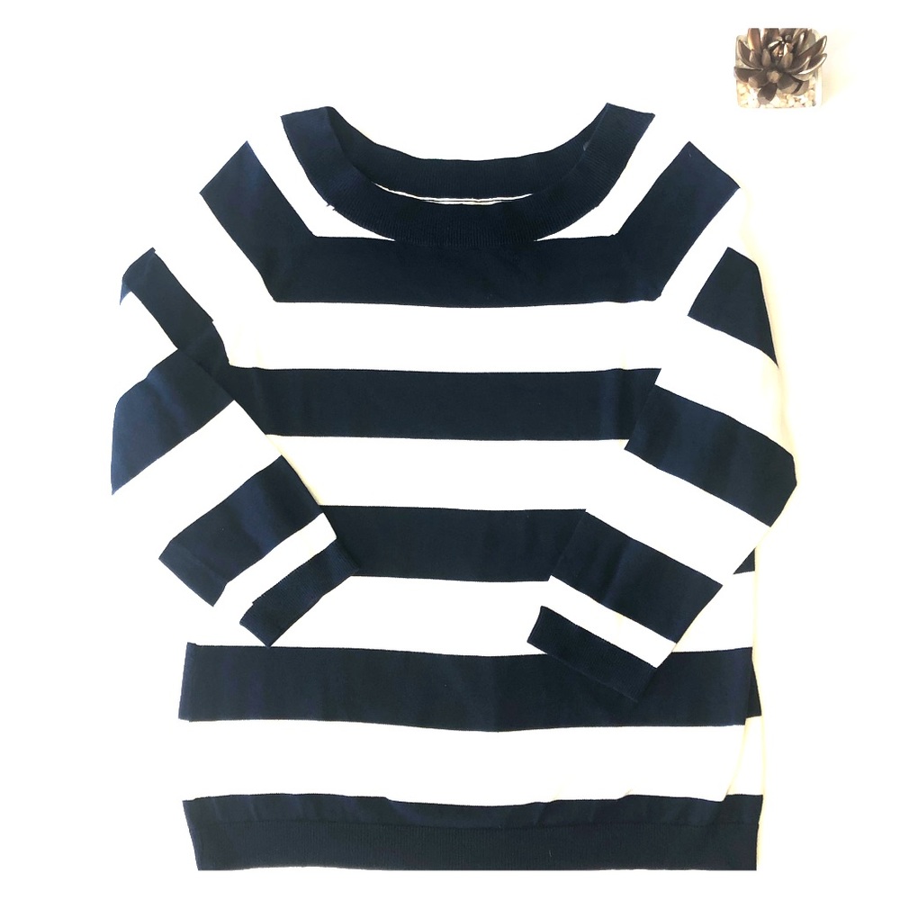 ◾️American Living Navy Blue & White Swearer XL